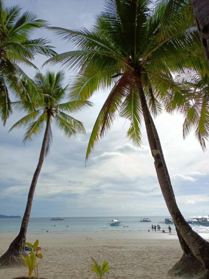 Casita Isla Beach Inn Balabag  Exterior photo